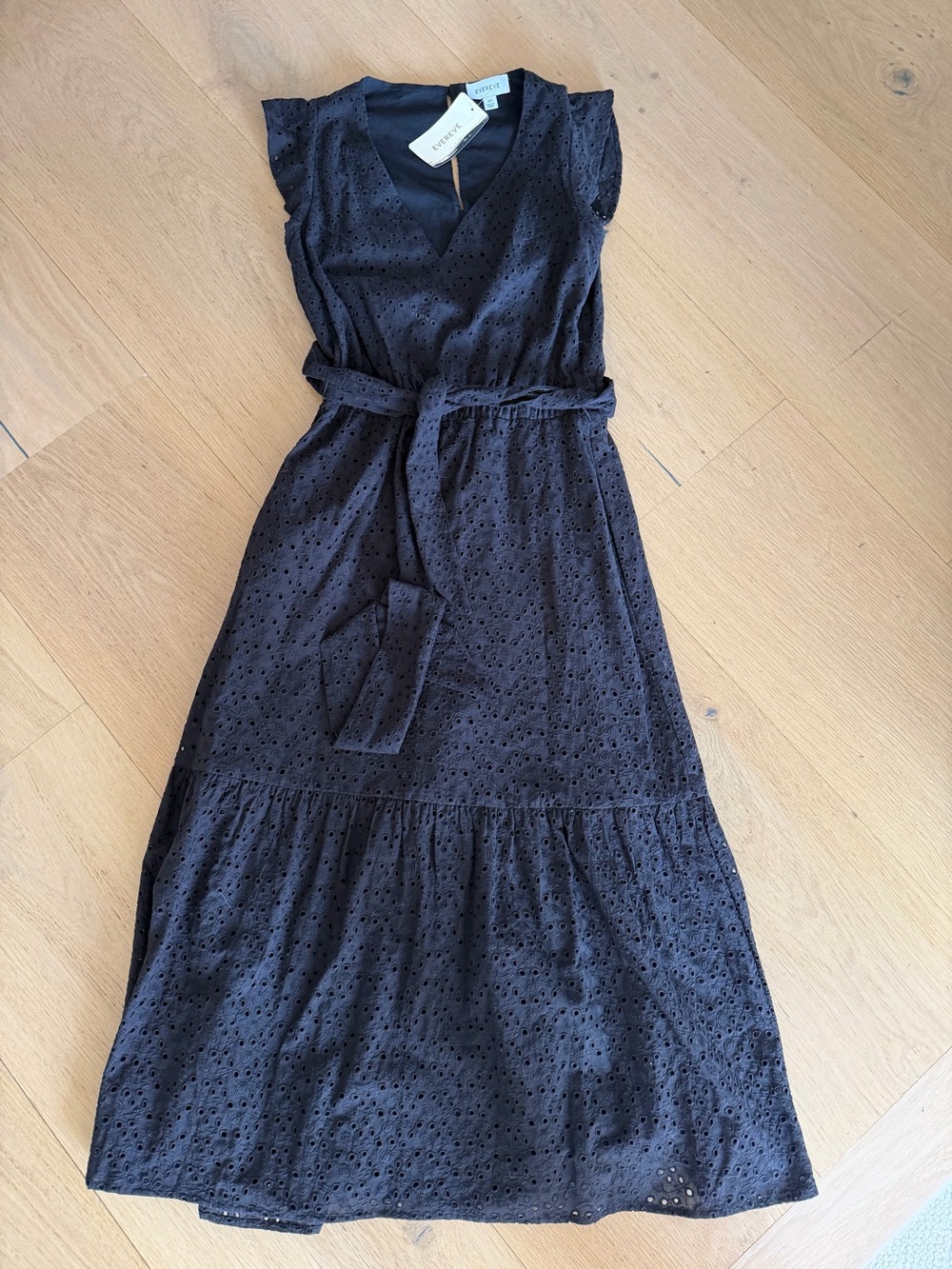 Evereve Black Eyelet Maxi Dress with Tie Waist